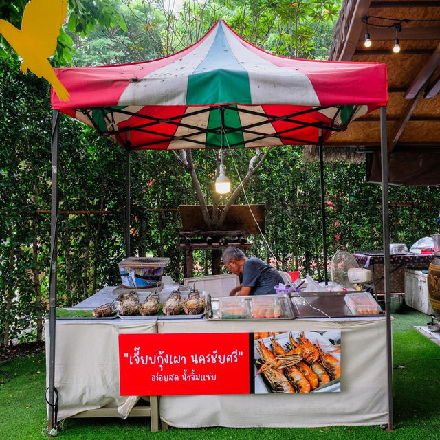 บ้านนกมาร์เก็ต Baannok Market