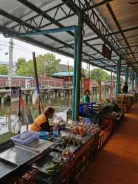 เดินเล่นเพลินๆชิลๆที่ตลาดน้ำวัดตะเคียน 