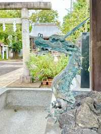 【東京都】プランターがたくさん置いてある神社