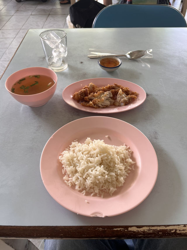 치앙마이올드타운에 있는 치킨라이스 맛집 'Kiat O Cha Restaurant'🇹🇭