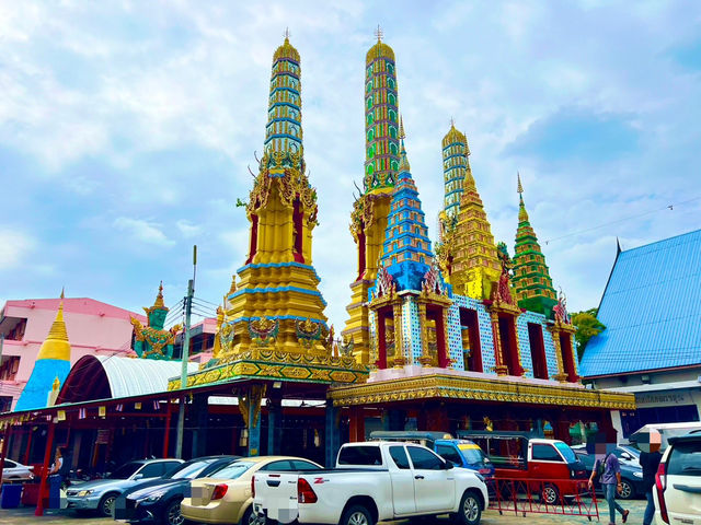 สักการะพระราหูวัดขุนจันทร์