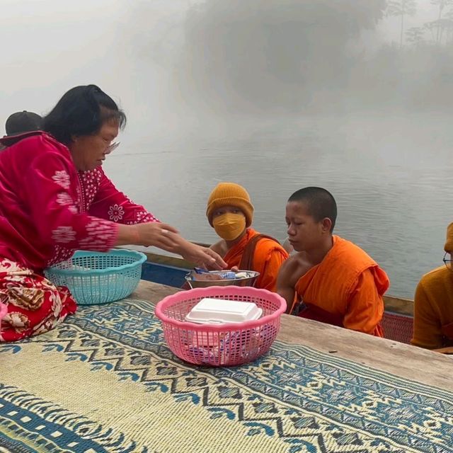 ดื่มด่ำธรรมชาติอันบริสุทธิ์ @เมืองเฟือง สปป.ลาว 