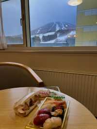 🏨 Ski In & Out超方便，但……🥲｜漂亮雪景也救不了😫｜ANA Crowne Plaza Resort Appi Kogen