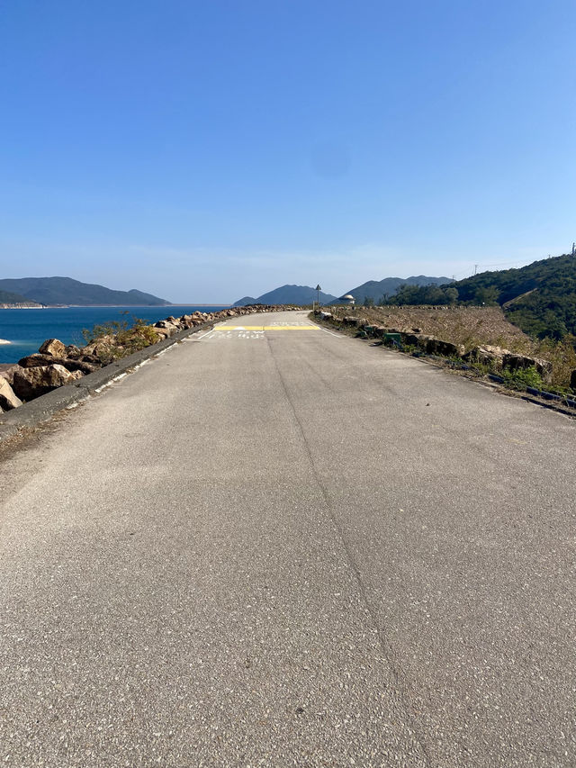 🥾探索香港的徒步聖地~麥里浩徑😎🚶♂️ 🥾探索香港的徒步聖地~麥里浩徑😎🚶♂️