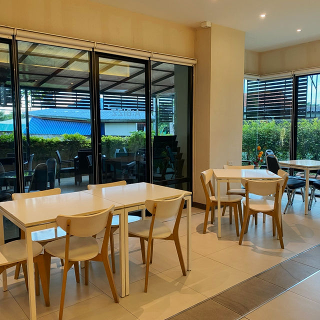 ABIZZ Hotel สาขาสนามบินลำปาง