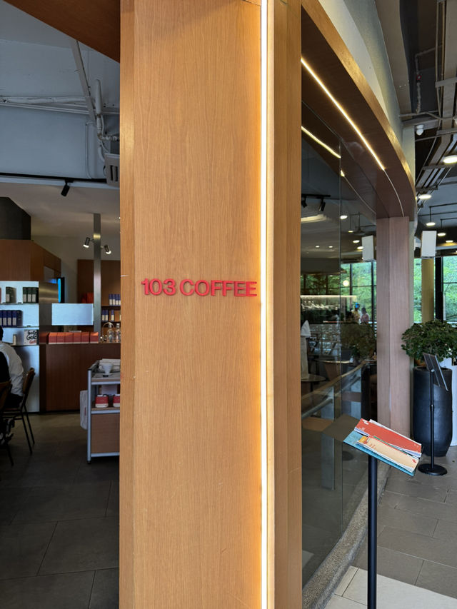 Perfect Café Vibes for the Whole Family!