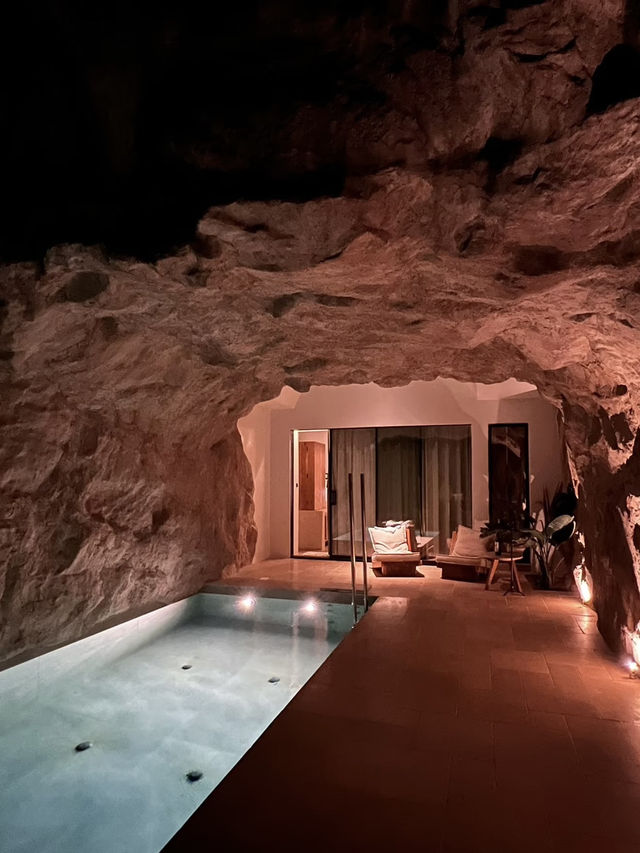 Arco Athens: Contemporary Comfort in the Heart of the City
