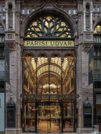 Párisi Udvar: Budapest’s Timeless Passage of Elegance 
