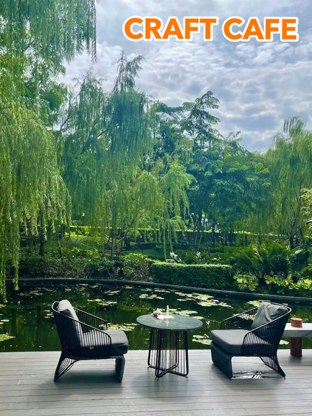 CRAFT CAFE คาเฟ่ในสวน ย่านหลังสวน