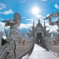 วัดร่องขุ่น