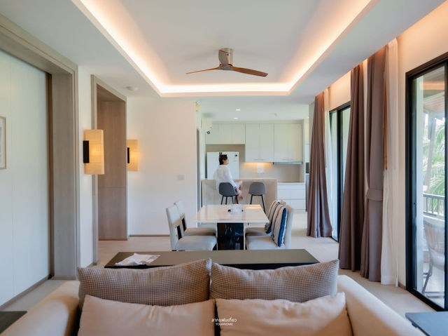 Tinidee Golf Resort Phuket ที่พักวิวสนามกอล์ฟ