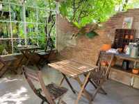 FlowerPot Café Ramkhamhaeng 21 คาเฟ่กรุงเทพ