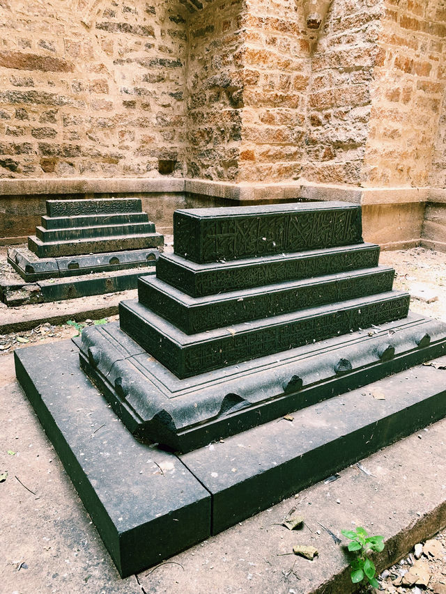 The Unfinished Tomb of Mirza Nizamuddin Ahmed – A Mystery in Stone