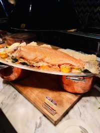 “A Seafood Feast Like No Other: Evolution Café’s Coastal Buffet at Renaissance KL!”