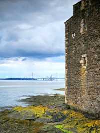 A Day of Elegance and History: Blackness Castle and Linlithgow