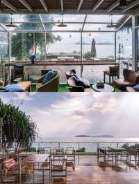 มัทรี วัลเลย์ & คาเฟ่ คาเฟ่บนเนินเขาวิวทะเลสุดชิล