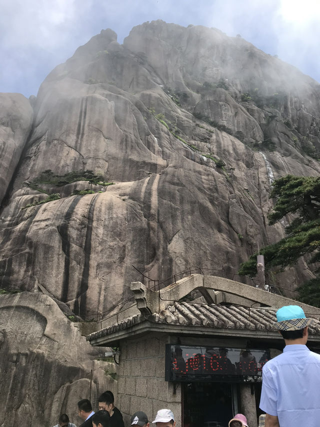 黃山 雲海仙境⛰️，人間值得！