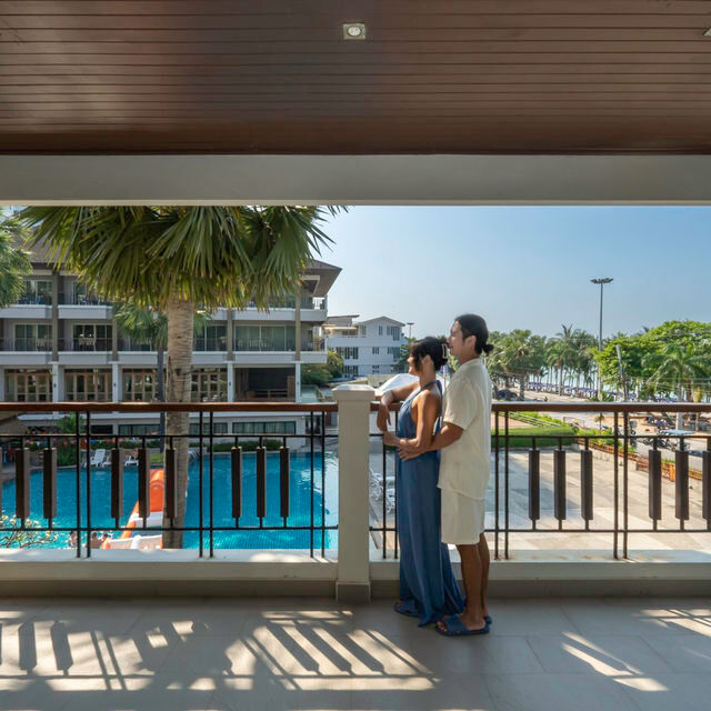 รฝที่พักริมหาดดงตาล พัทยา ราคาดี 🏝️