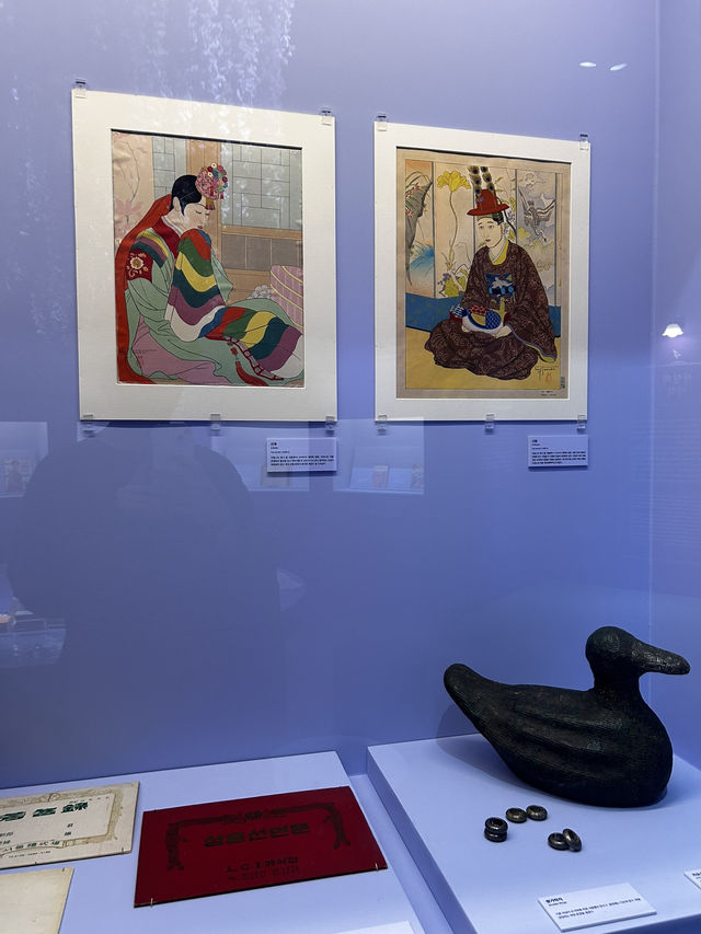 문학 속 사랑의 여운을 느끼다 못다한 사랑 이야기 전시🇰🇷