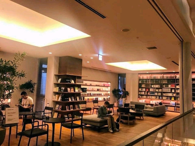 充滿設計感的地區型圖書館---多賀城市立圖書館