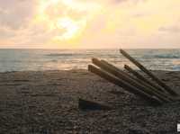 หาดขนอม