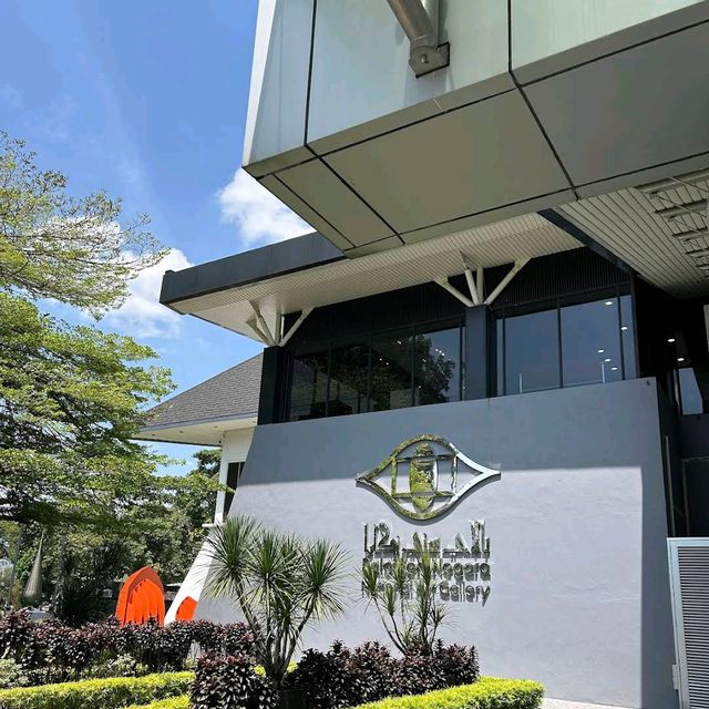 National Visual Arts Gallery