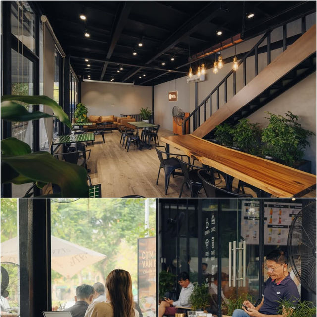 1971's Cafe & Bistro  @ Van Minh