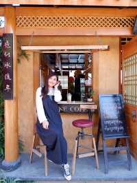 ร้านกาแฟลีไวน์ ในหมู่บ้านรักไทย แม่ฮ่องสอน