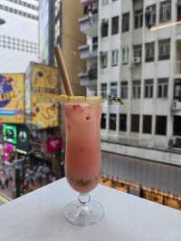 ✨ 銅鑼灣甜品控必打卡！HeSheEat 超Chill美食天堂 ✨