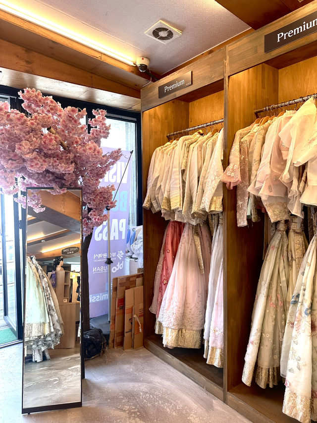 甘川文化村♡予約なしok！入り口すぐの韓服レンタルショップ👗