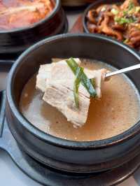 Fountain Views & Korean Soul Food — A Laidback Escape at Pocha! Suntec