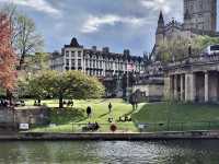 Scenic Stop at Pulteney Bridge 