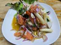 ร้านอาหาร แหลกไม่แหลก Laekmailaek 东北辣味