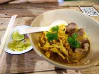 ข้าวซอยฟิวชั่น ร้านเด็ด ร้านดัง ย่านนิมมาน