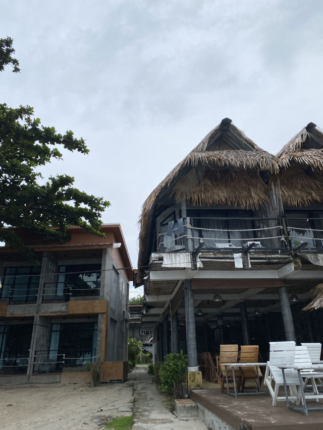 โรงแรมในเกาะมุก
