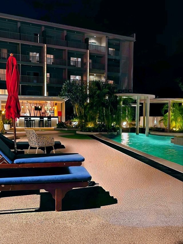 Ramada by Wyndham Phuket, A Hidden Gem in Bustling Patong. 
