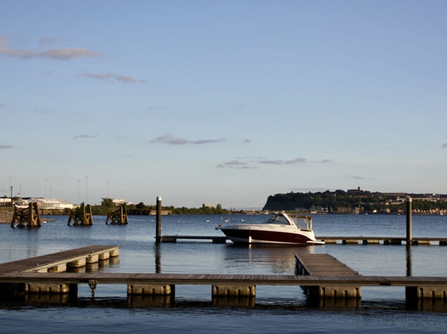 Morning Magic at Mermaid Quay: Cardiff Bay Sparkles Under Spring Sunshine