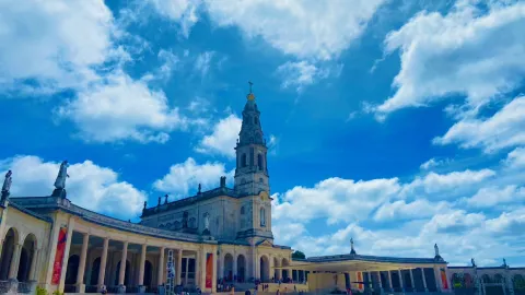 A miracle happened at Fatima — traveler post in Fatima