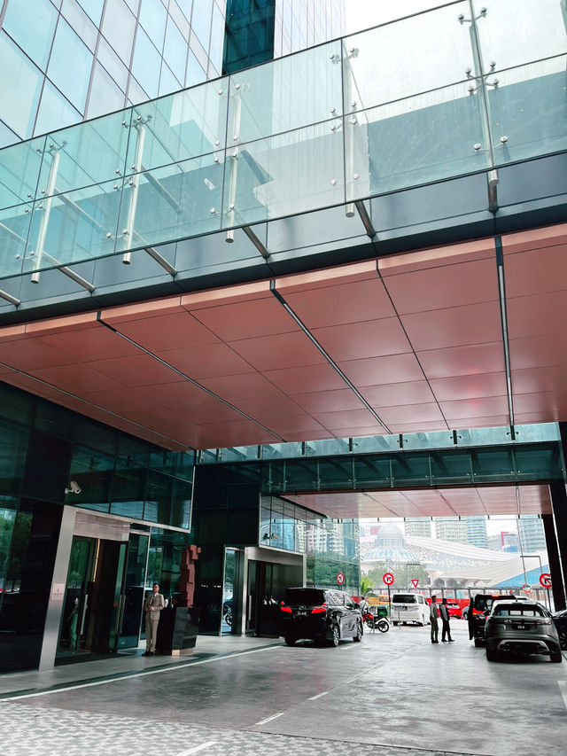 Four Seasons Kuala Lumpur: The Ultimate KL Staycation Experience