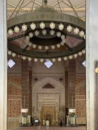 Masjid Putra: the serenity in rose