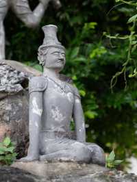 伝統と芸術が息づく、静寂の仏教空間。🛕🌿