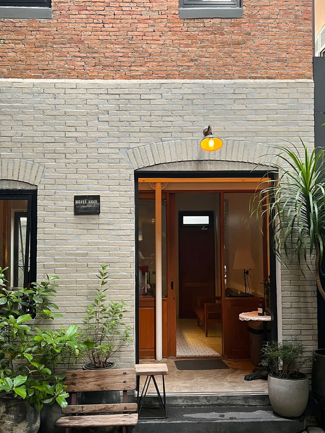Hotel Noir - ที่พักสุดเก๋เชียงใหม่ ที่สายมินิมอล