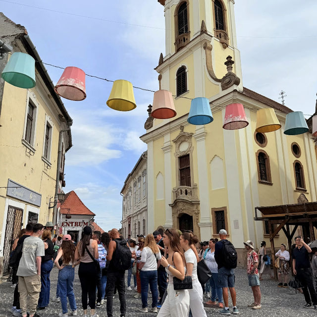 Szentendre: A Colourful Escape Near Budapest! 🎨