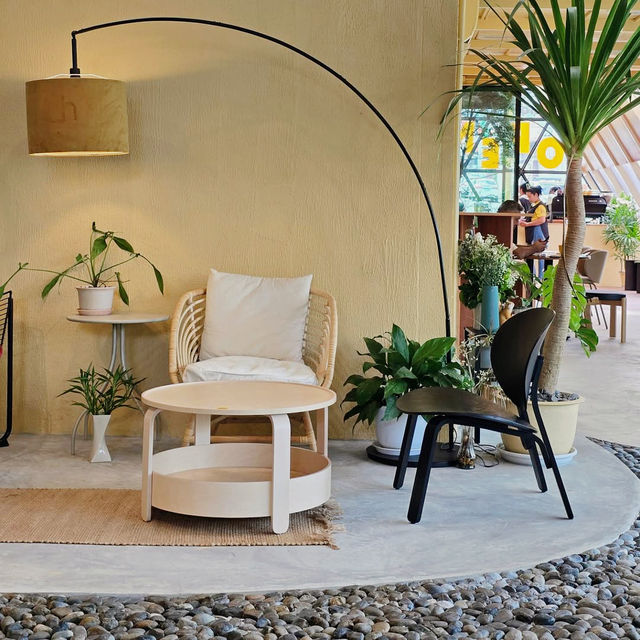 A Brunch Haven with Elegant Flavors