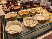 🥐 Global Flavours, Local Warmth – Breakfast Bliss at Twenty-Seven Bites 🍳