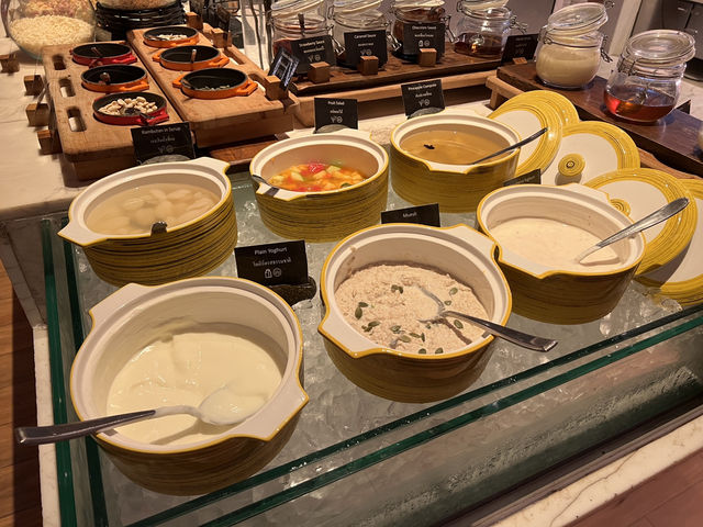 🥐 Global Flavours, Local Warmth – Breakfast Bliss at Twenty-Seven Bites 🍳