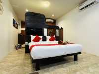 BAAN. NOPPADOL  HUA. HIN LOFT