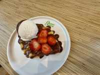🍞 Sweet Thai Indulgence at Cheevit Cheeva Eco Botanic