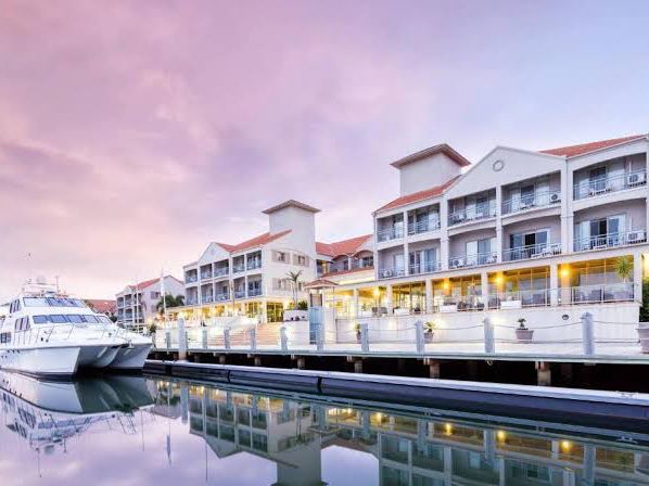 Hope Harbour Hotel 