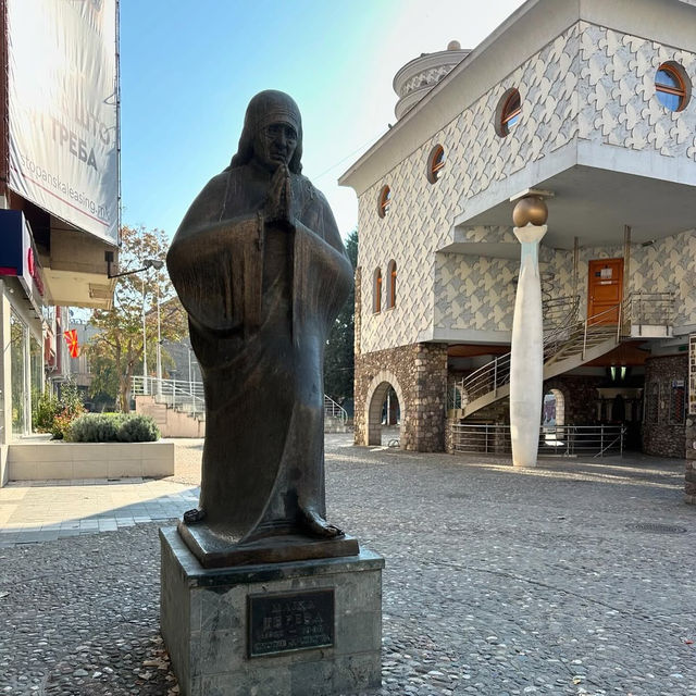 🗿 Solo Explorer’s Guide: Skopje – The City of Sculptures